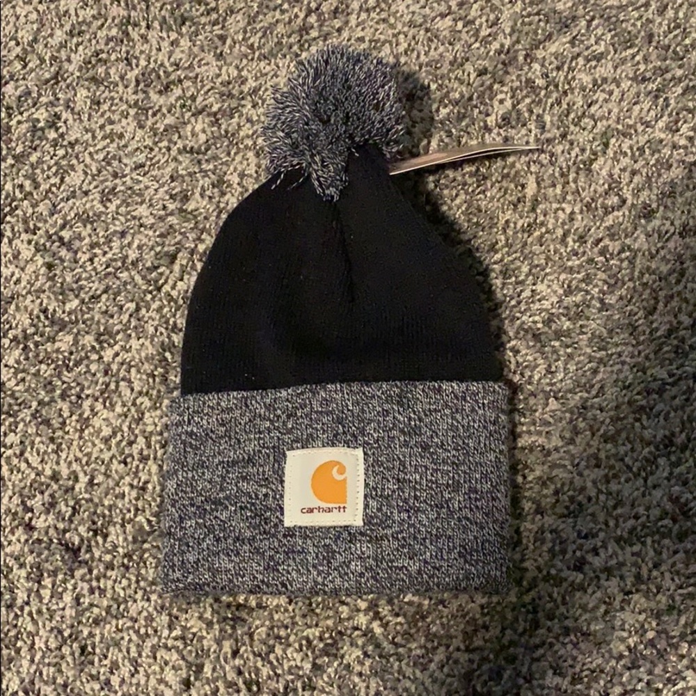 Carhartt pom knit hat